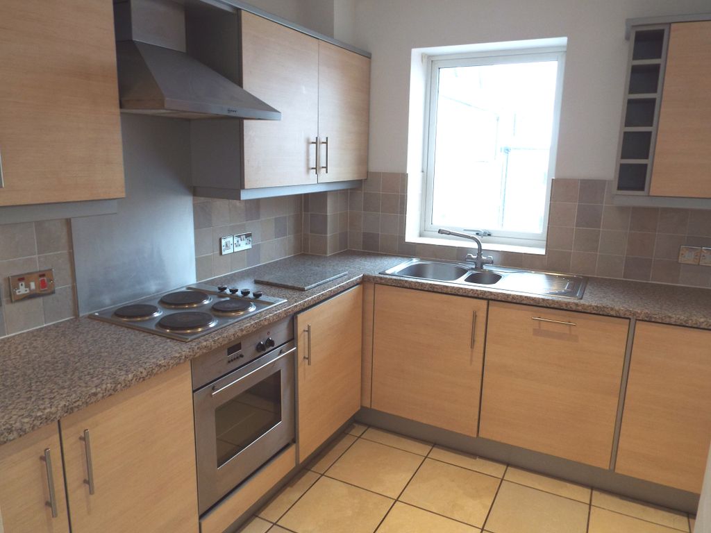 Property photo 3 of 13