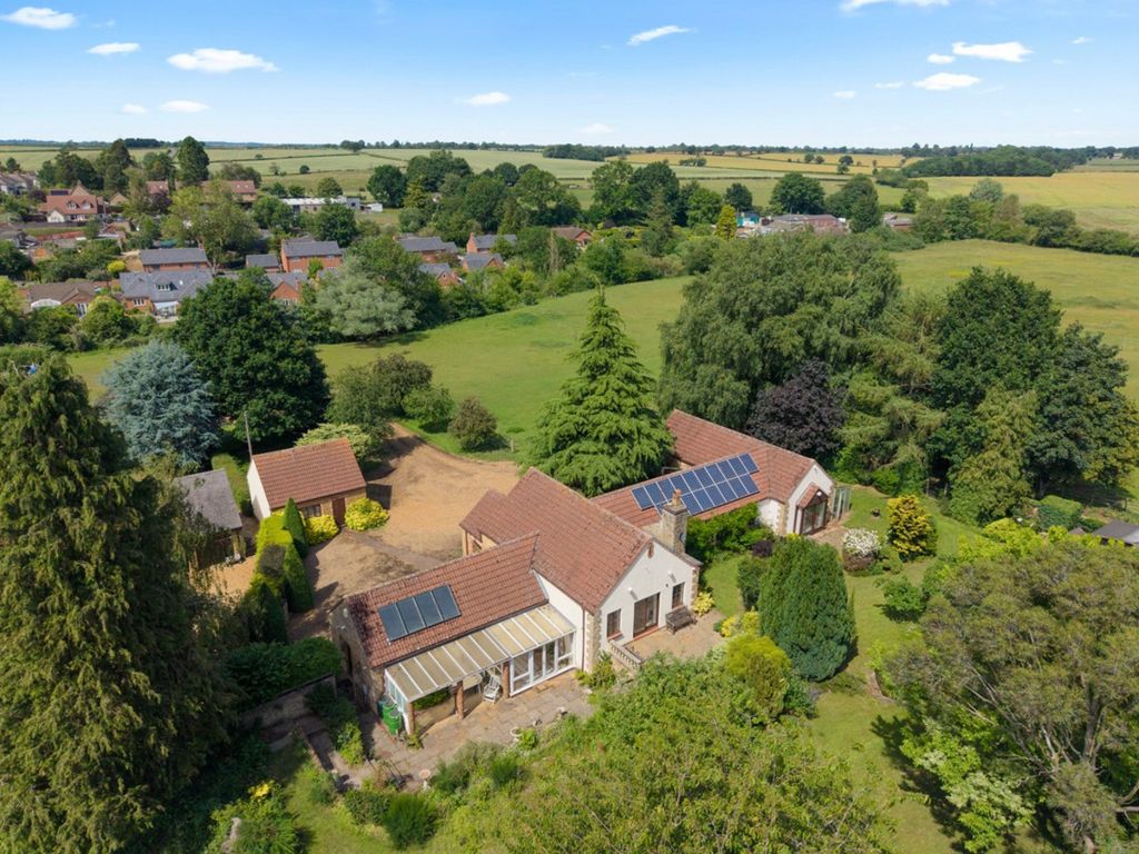 Property photo 2 of 47