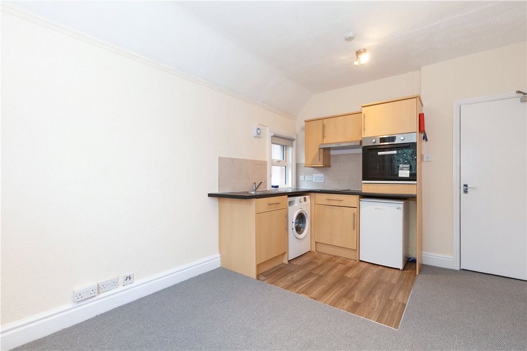 Property photo 2 of 8 Picture No. 02