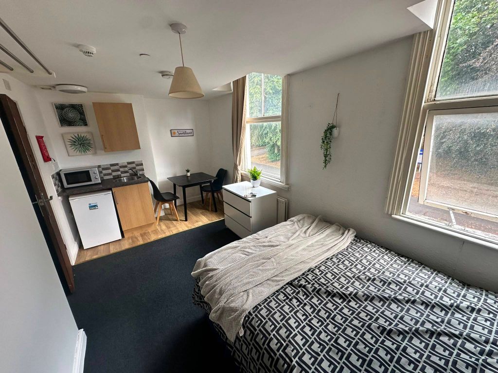 Property photo 2 of 4