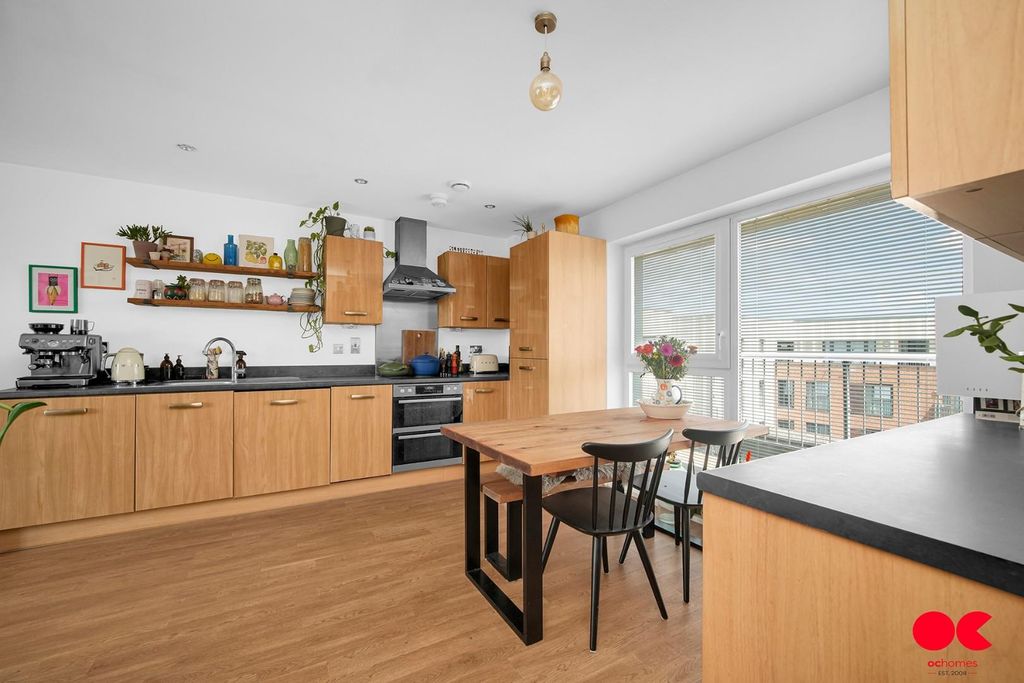 Property photo 3 of 29 Photo 03-07-2025, 12 50 47 (1).Jpg