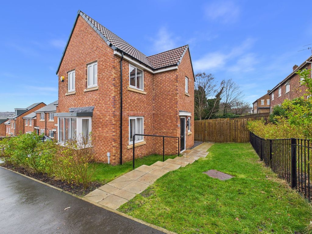 Property photo 1 of 10 External