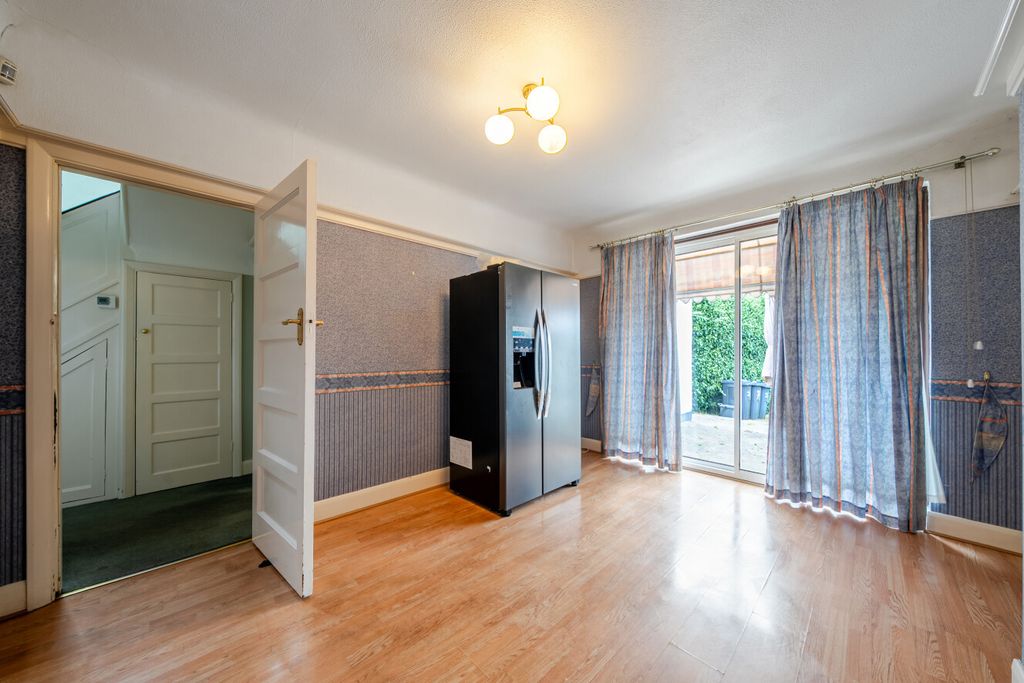Property photo 2 of 20 1513523-18-6A8Ed6...