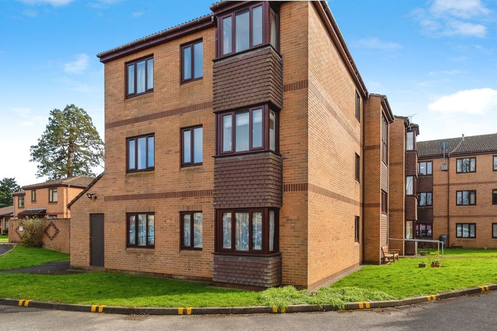 Property photo 1 of 14