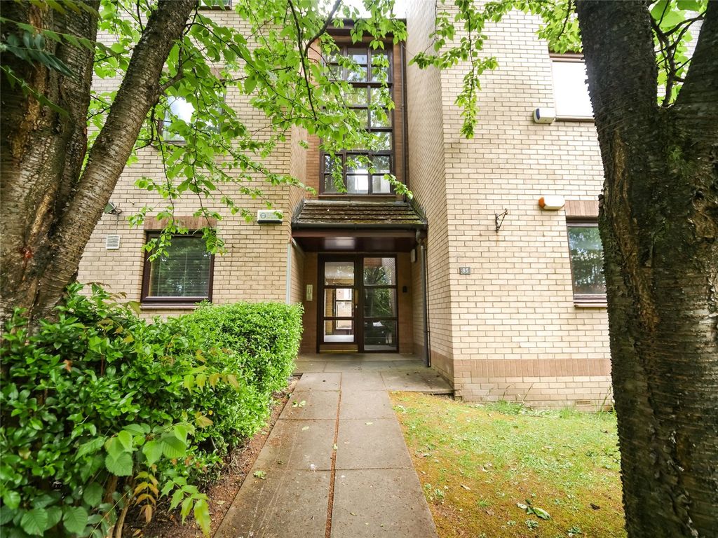 Property photo 2 of 14 2