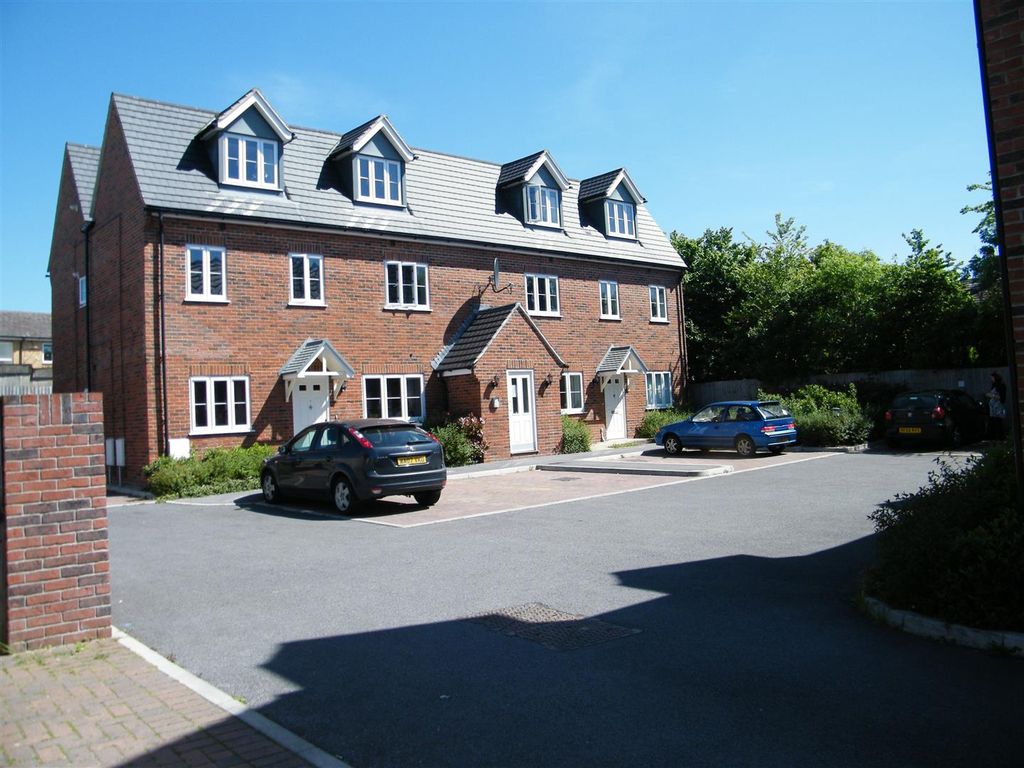 Property photo 1 of 10 Dscf8187.Jpg