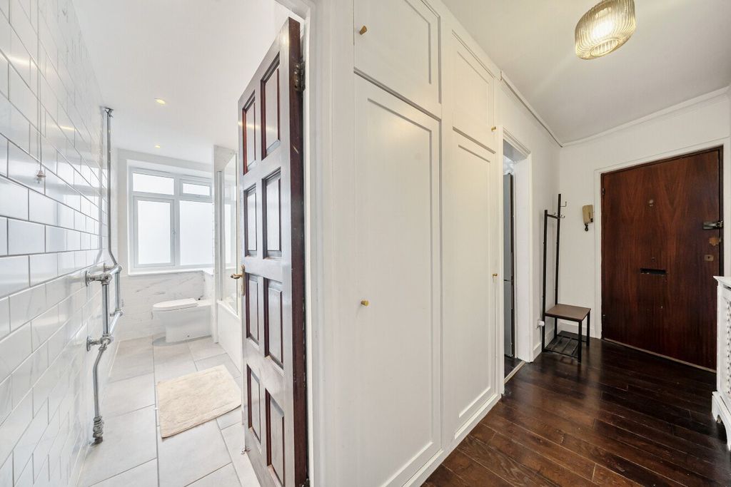 Property photo 2 of 13 Picture No. 01