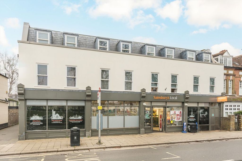 Property photo 1 of 5