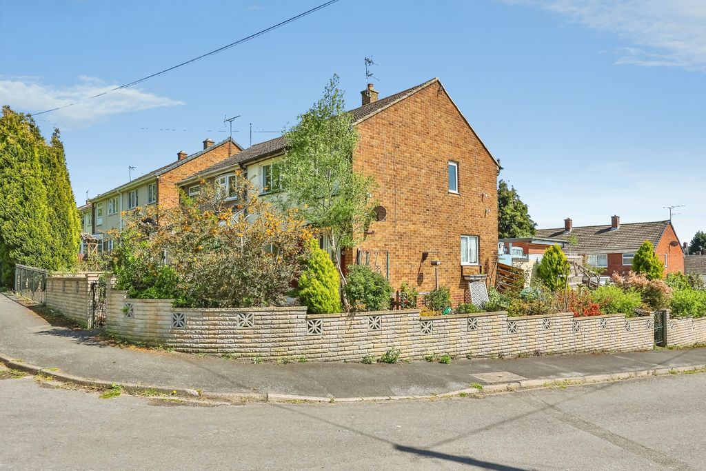 Property photo 2 of 19 Front View