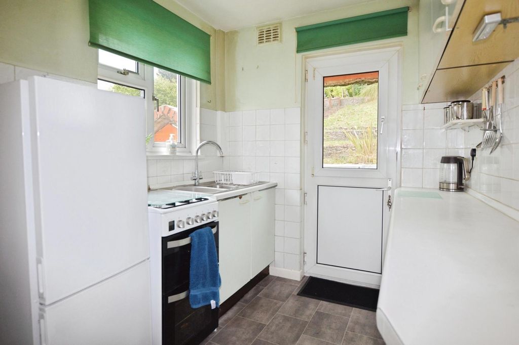 Property photo 3 of 15 Pbox-Img.Jpg