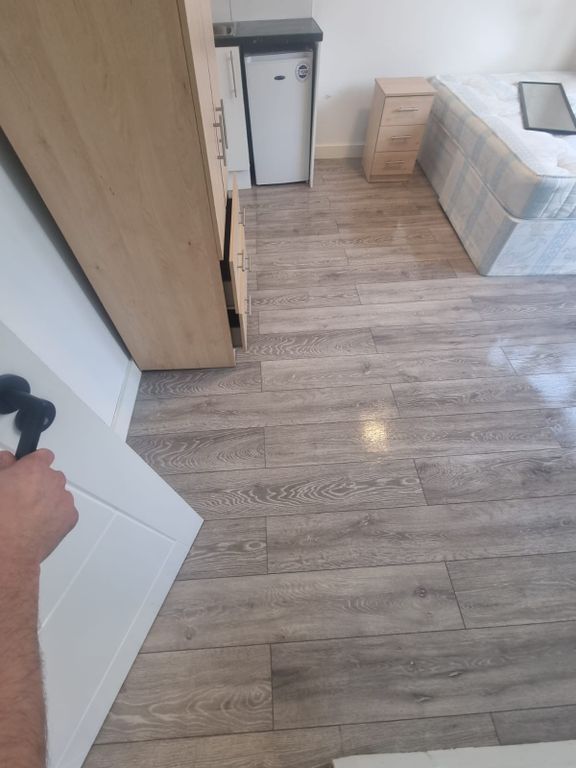 Property photo 1 of 3