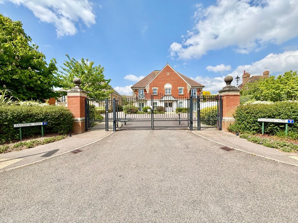 Property photo 1 of 15