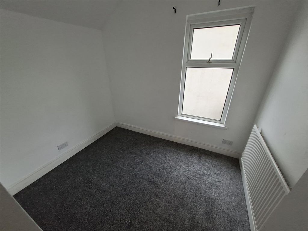 Property photo 3 of 6 20251217_104458.Jpg