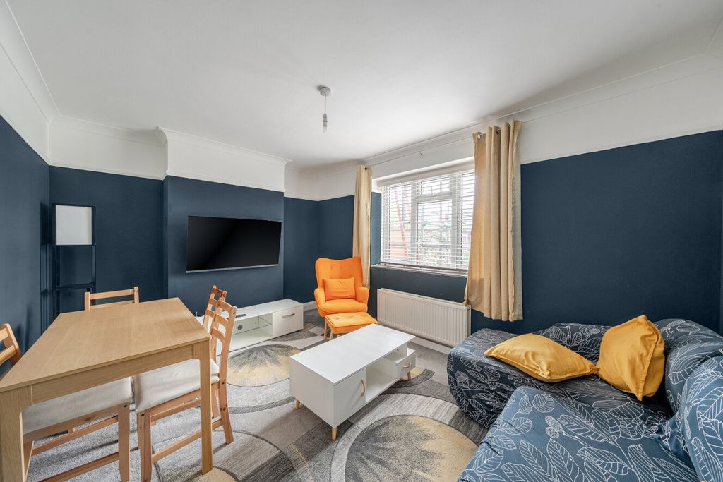 Property photo 1 of 13 Picture No. 18