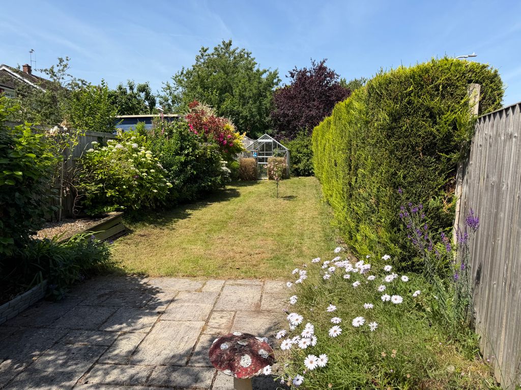 Property photo 2 of 16