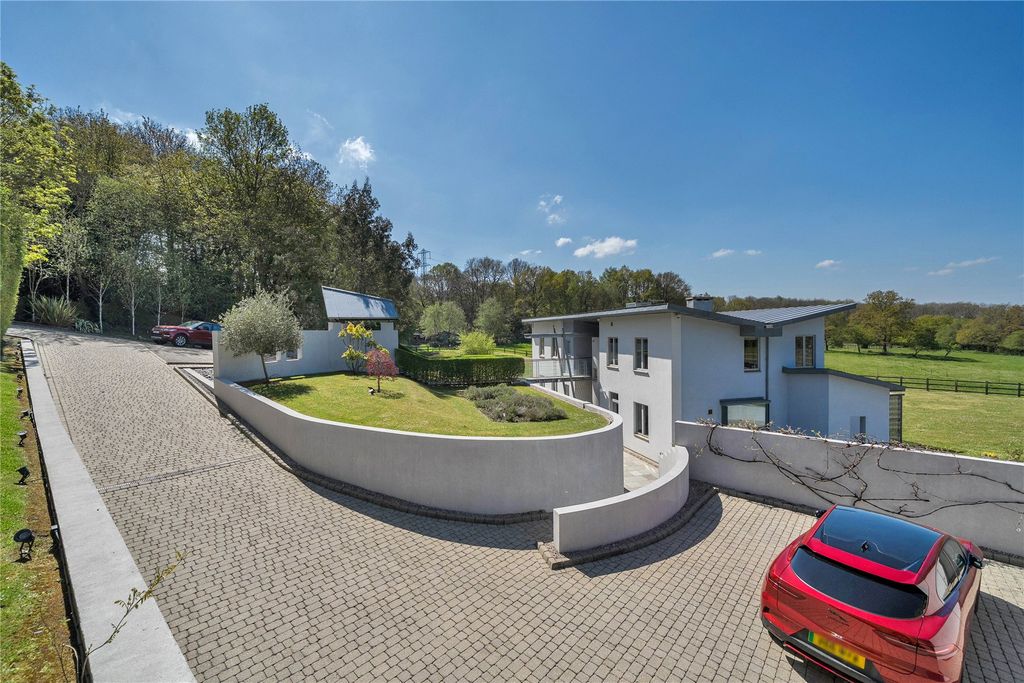 Property photo 3 of 49 Picture No. 52