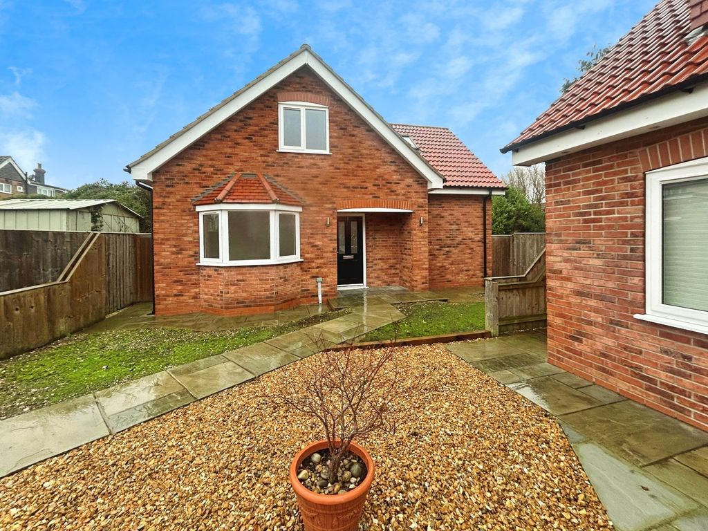 Property photo 1 of 4 Front