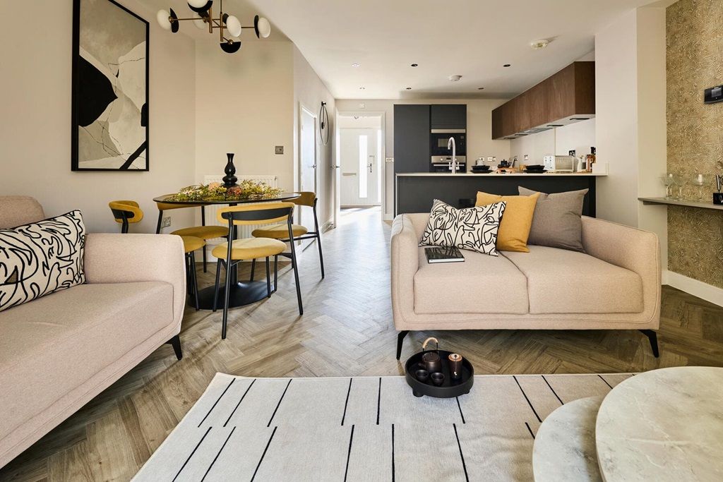 Property photo 3 of 13 Space For A Dining Table, Perfect Room For Socialising