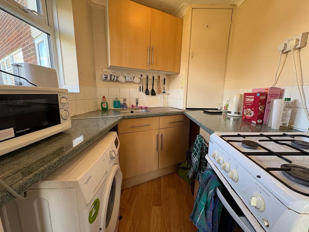 Property photo 2 of 5 Photo-2025-12-02-16-01-08