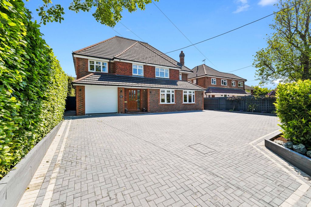 Property photo 2 of 27 Image23.Jpg