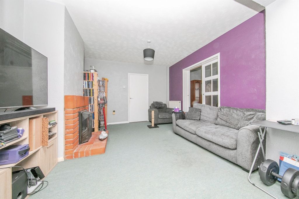 Property photo 3 of 16