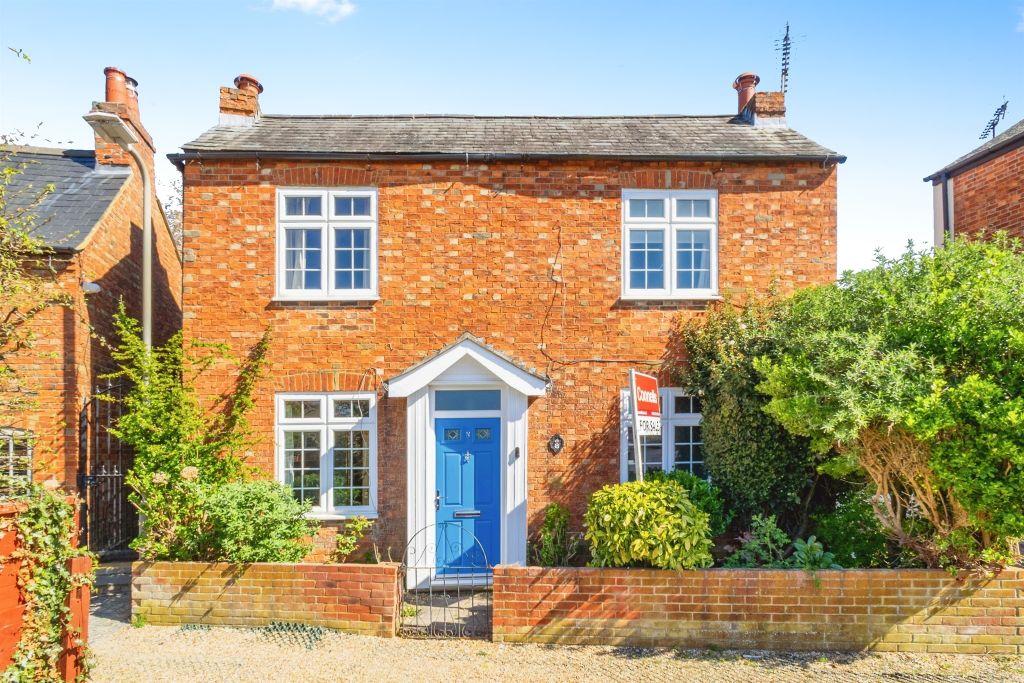 Property photo 1 of 11