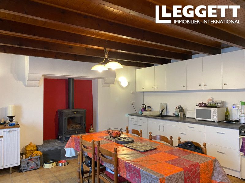 Property photo 3 of 10