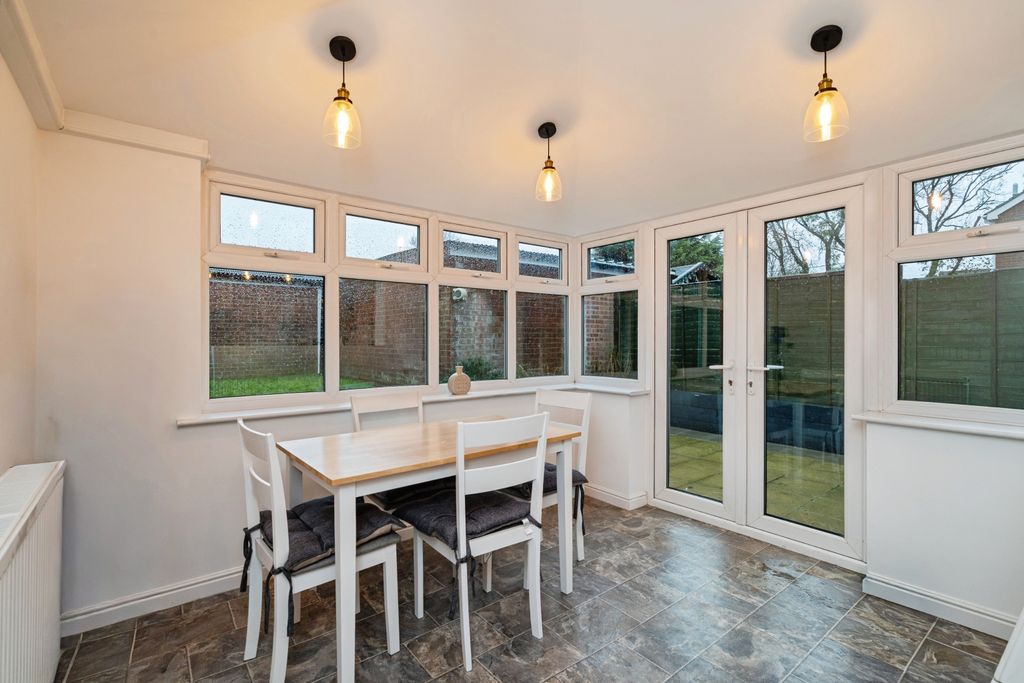 Property photo 3 of 20 Dining Room