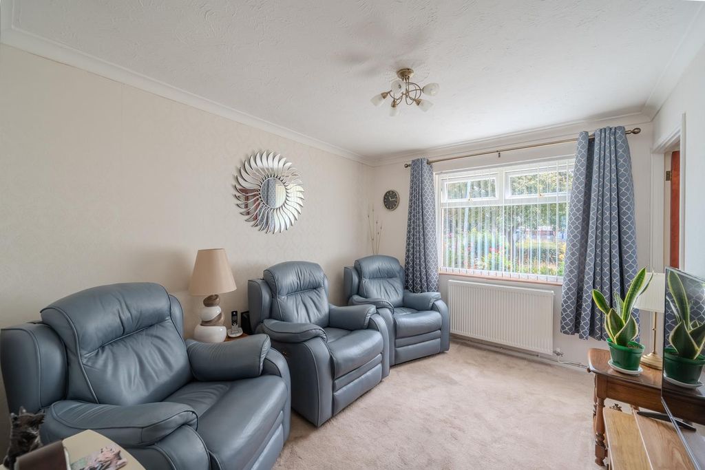 Property photo 3 of 20 8 Newgale Row-6.Jpg