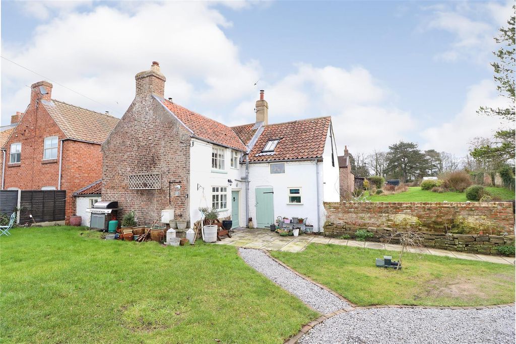 Property photo 2 of 29 Picture13.Jpg