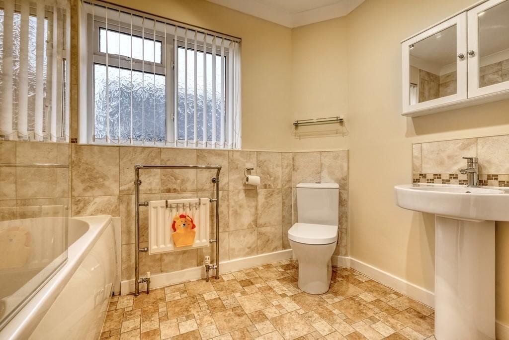 Additional image 8 of 3 bed detached house to rentBirmingham Road, Marlbrook, Bromsgrove, Worcestershire B61