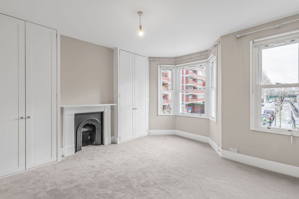 Property photo 3 of 22 Picture No. 49