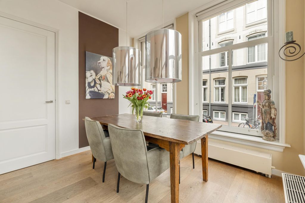 Property photo 3 of 45