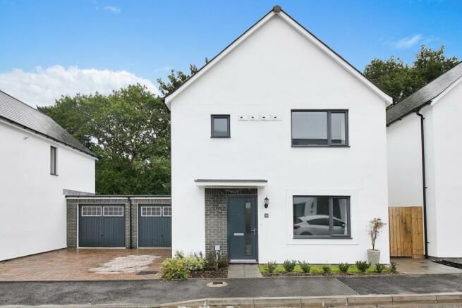 Property photo 1 of 13