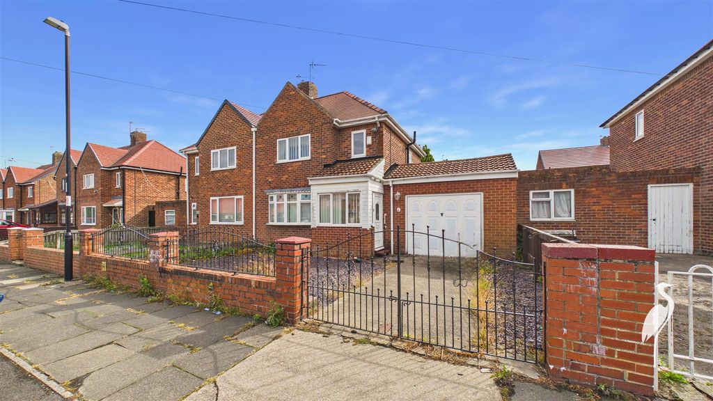 Property photo 1 of 27