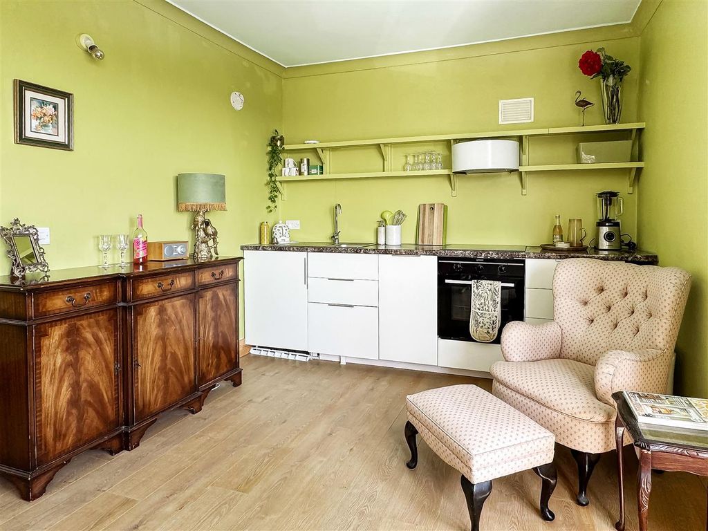 Property photo 3 of 11 Img_9666.Jpg