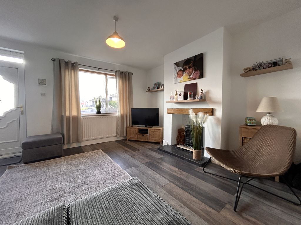 Property photo 2 of 15 Img_7311