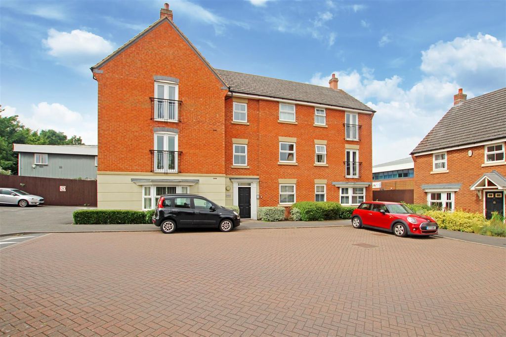 Property photo 1 of 1