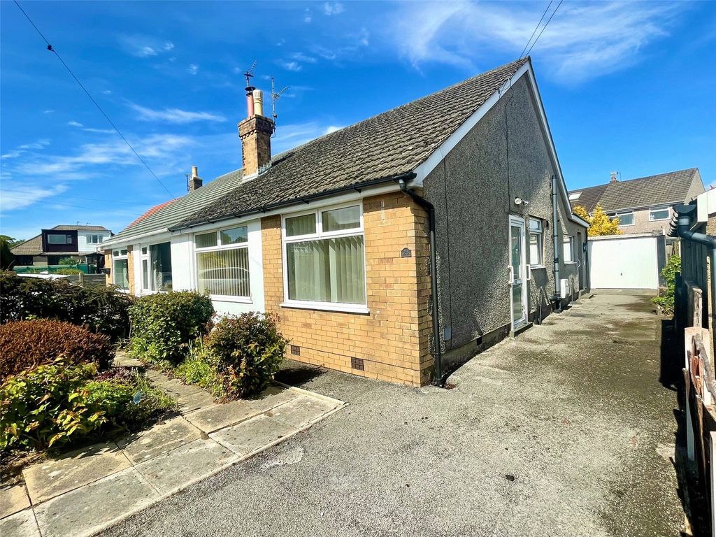Property photo 1 of 13 External