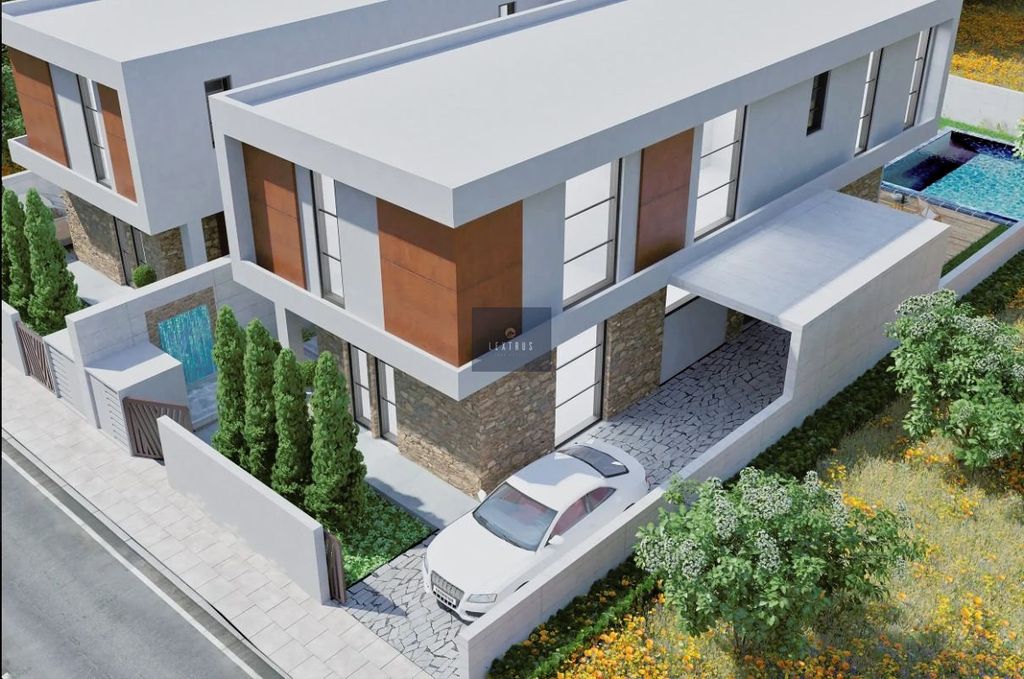 Property photo 1 of 4