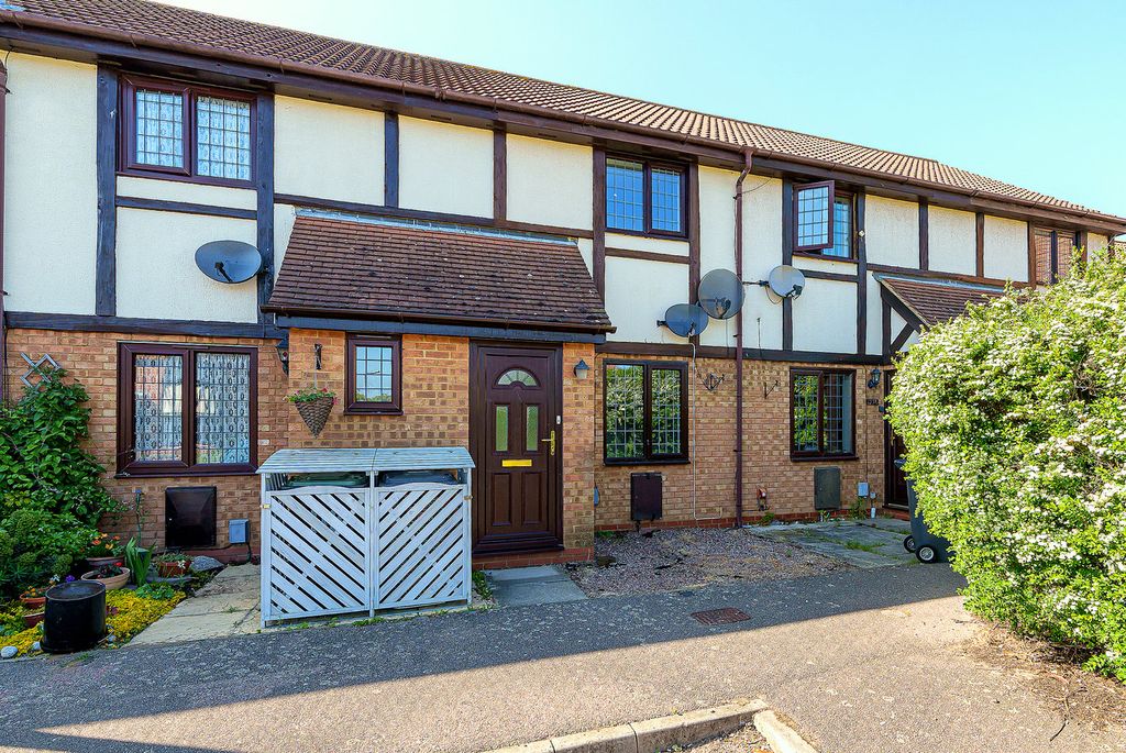 Property photo 1 of 12