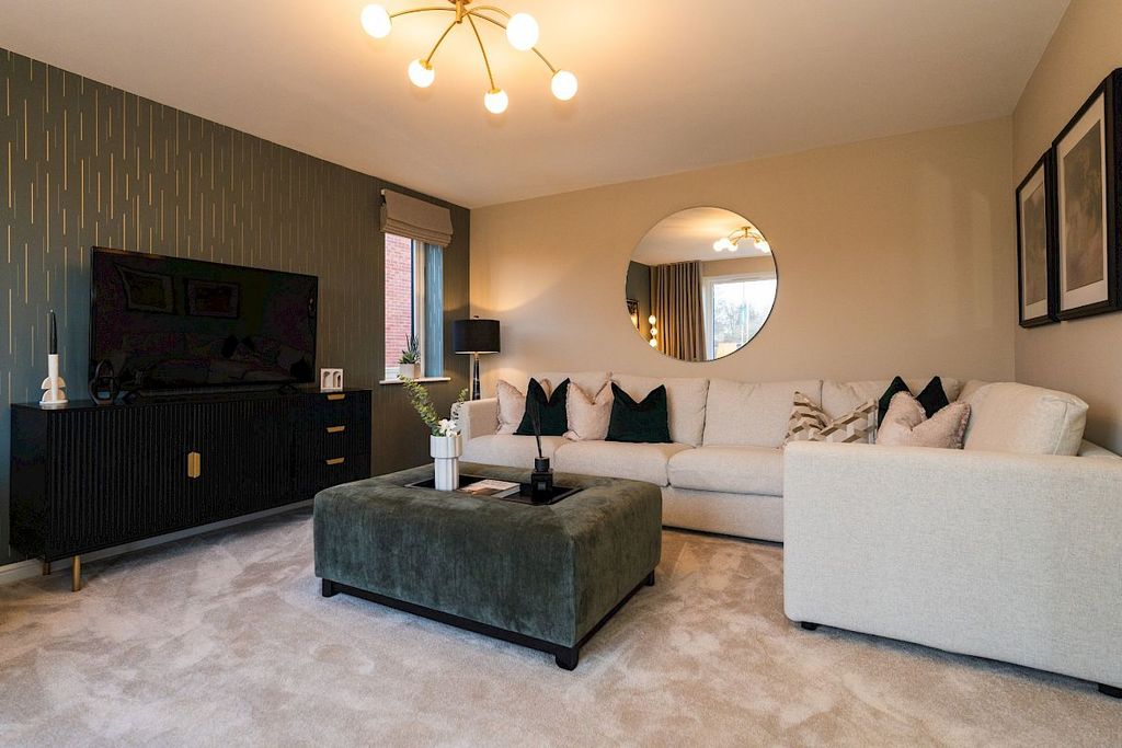 Property photo 1 of 3