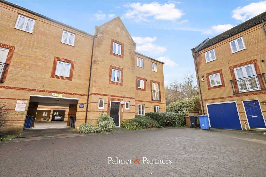 Property photo 2 of 8 Picture No. 06