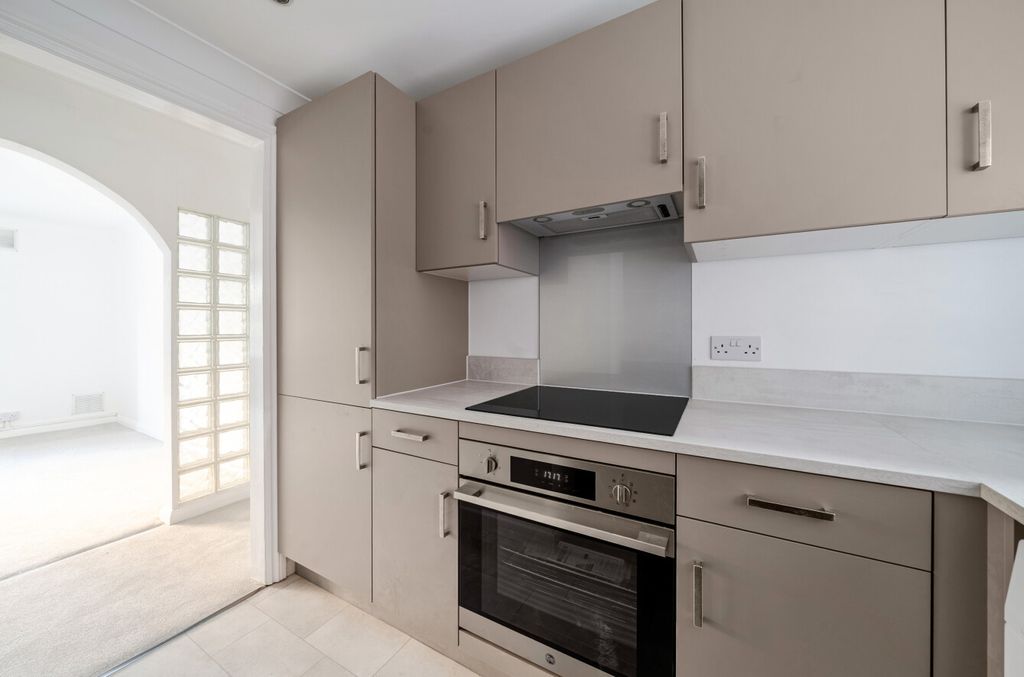 Property photo 3 of 24 1439499-6-69d5442...