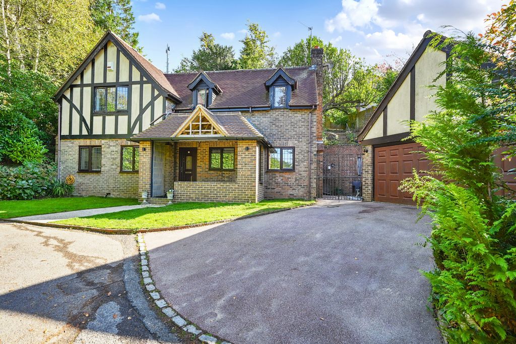 Property photo 1 of 14