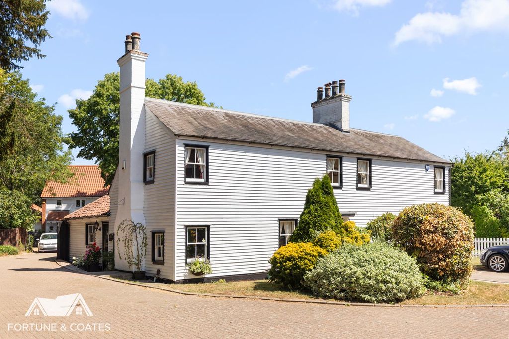 Property photo 1 of 18 Glanavonmews_26.Jpg