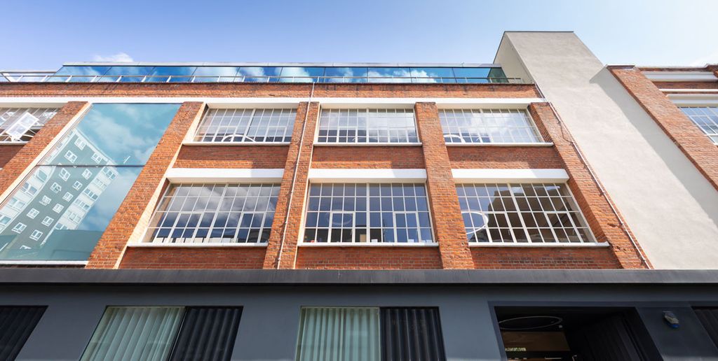 Property photo 2 of 7