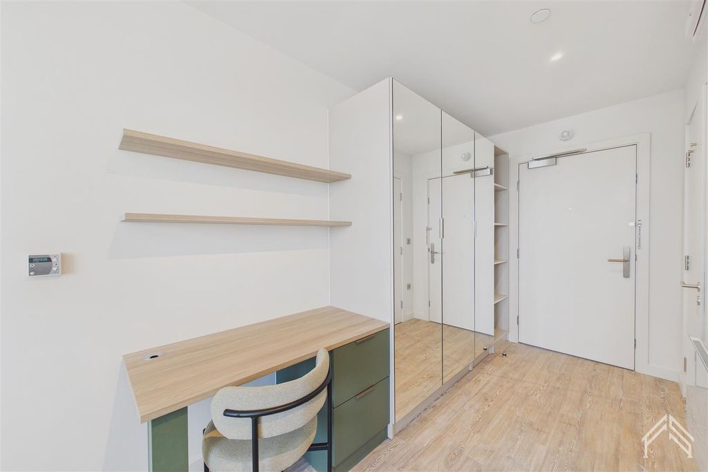 Property photo 3 of 21 3.Jpg