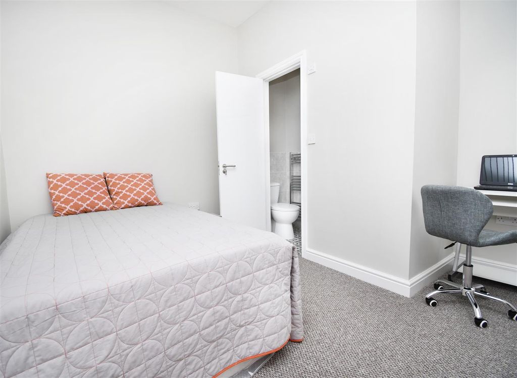 Property photo 1 of 7 23.Jpg