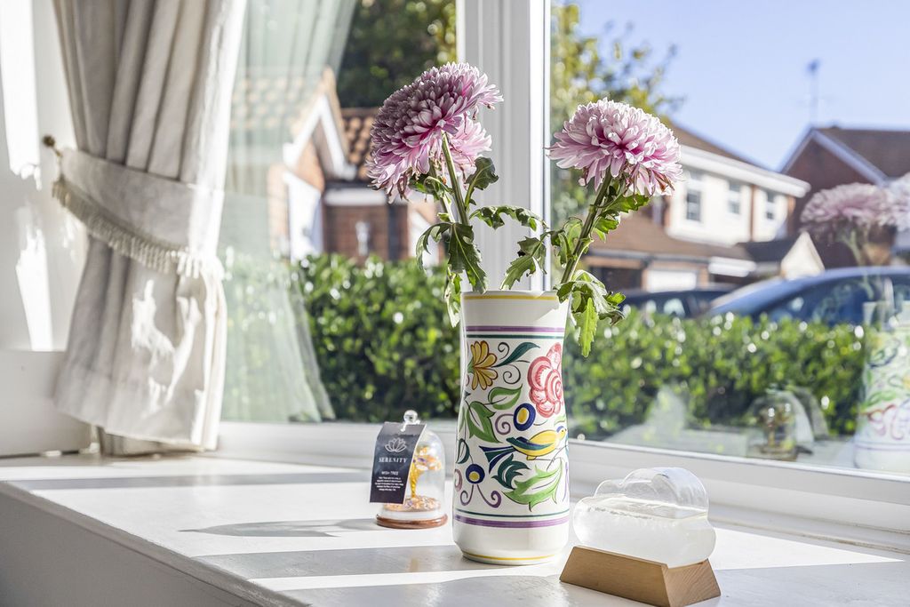 Property photo 3 of 21